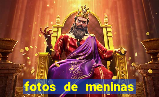 fotos de meninas no espelho fake